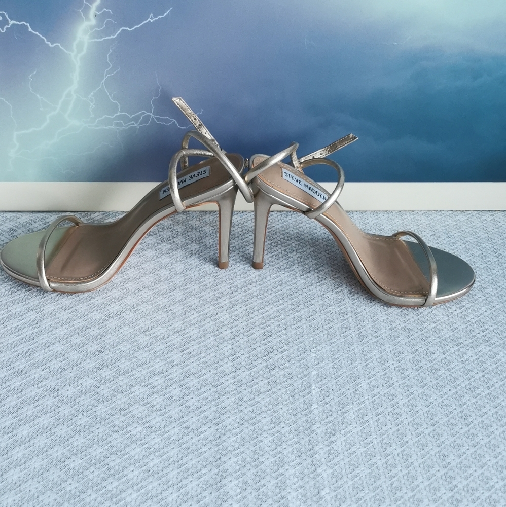#54~Steve Madden heels 6,5M - Picture 2 of 5